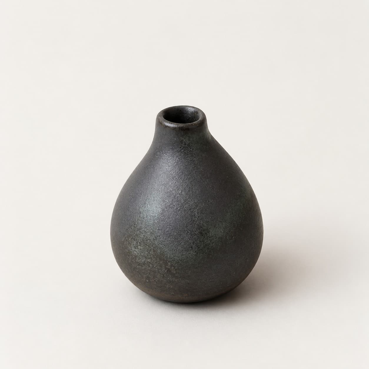 돌결 한송이 화병, wheel-thrown by MULLE